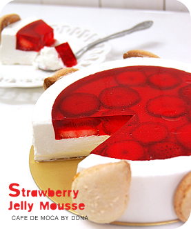 Strawberry Jelly Mousse 