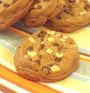쫀득한 초코칩 쿠키
